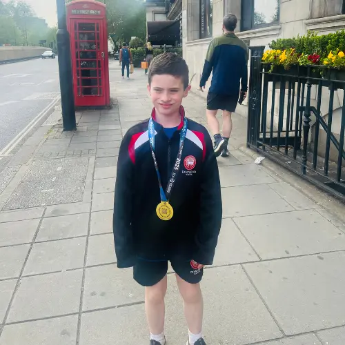 Ickle Pickles London Marathon runners raise nearly £7k